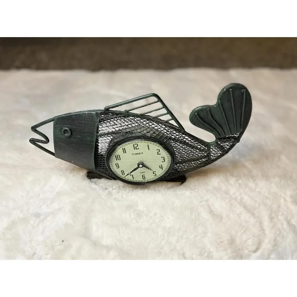 Rare Timex Metal Fish Clock - Picture 1 of 9